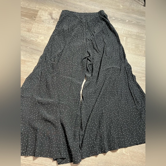 Anthropologie Wide Leg Printed Pants- 6 - Picture 6 of 9